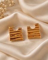 Ruche Earrings in Gold Tone