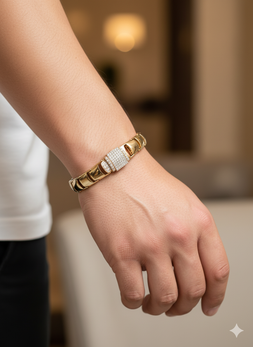 Gold & Diamond Centerpiece Men’s Bracelet