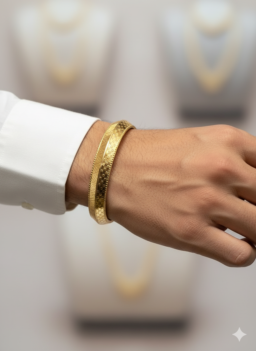 Textured Gold Men’s Bracelet