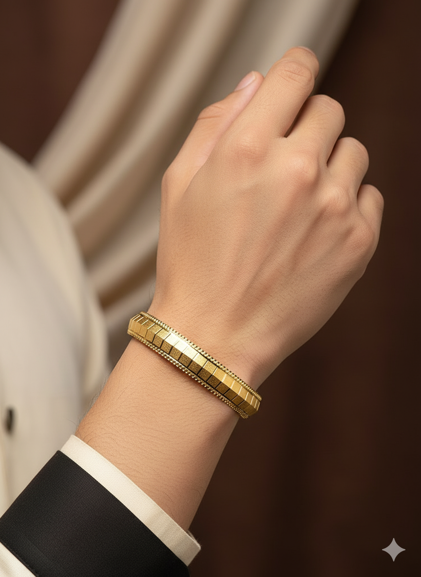 Gold Hexagonal Pattern Men’s Bracelet