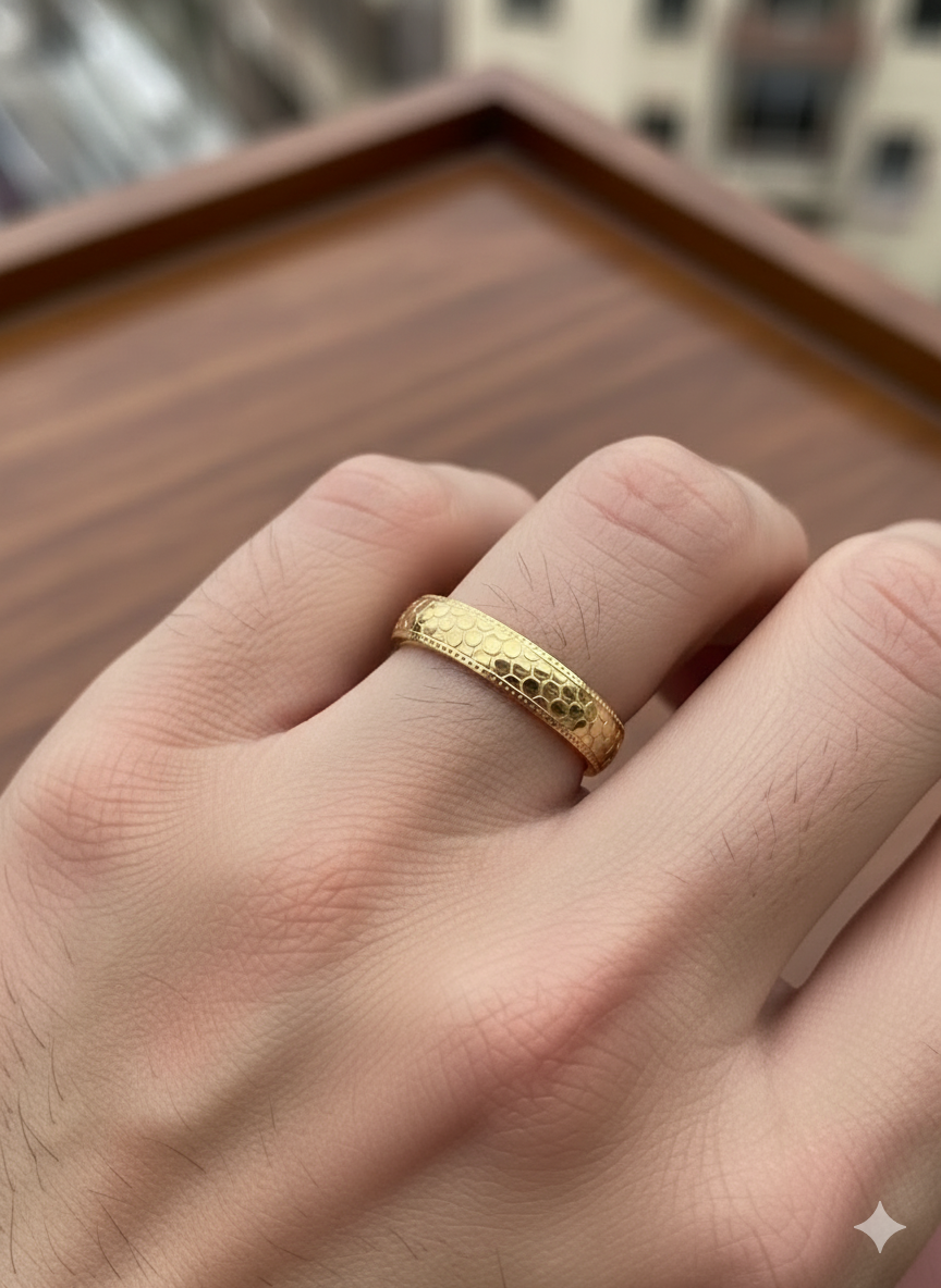 Men’s Hammered Gold Band Ring