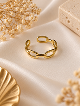 Chain Bridge Ring in Metal