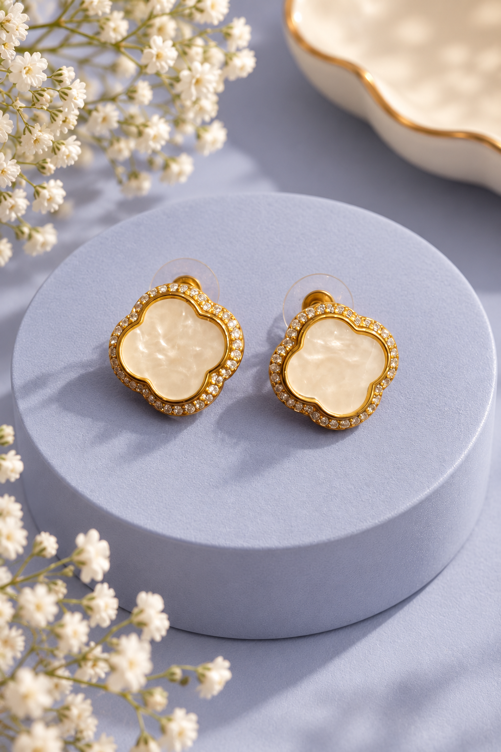 Clover Halo Studs in Gold Tone