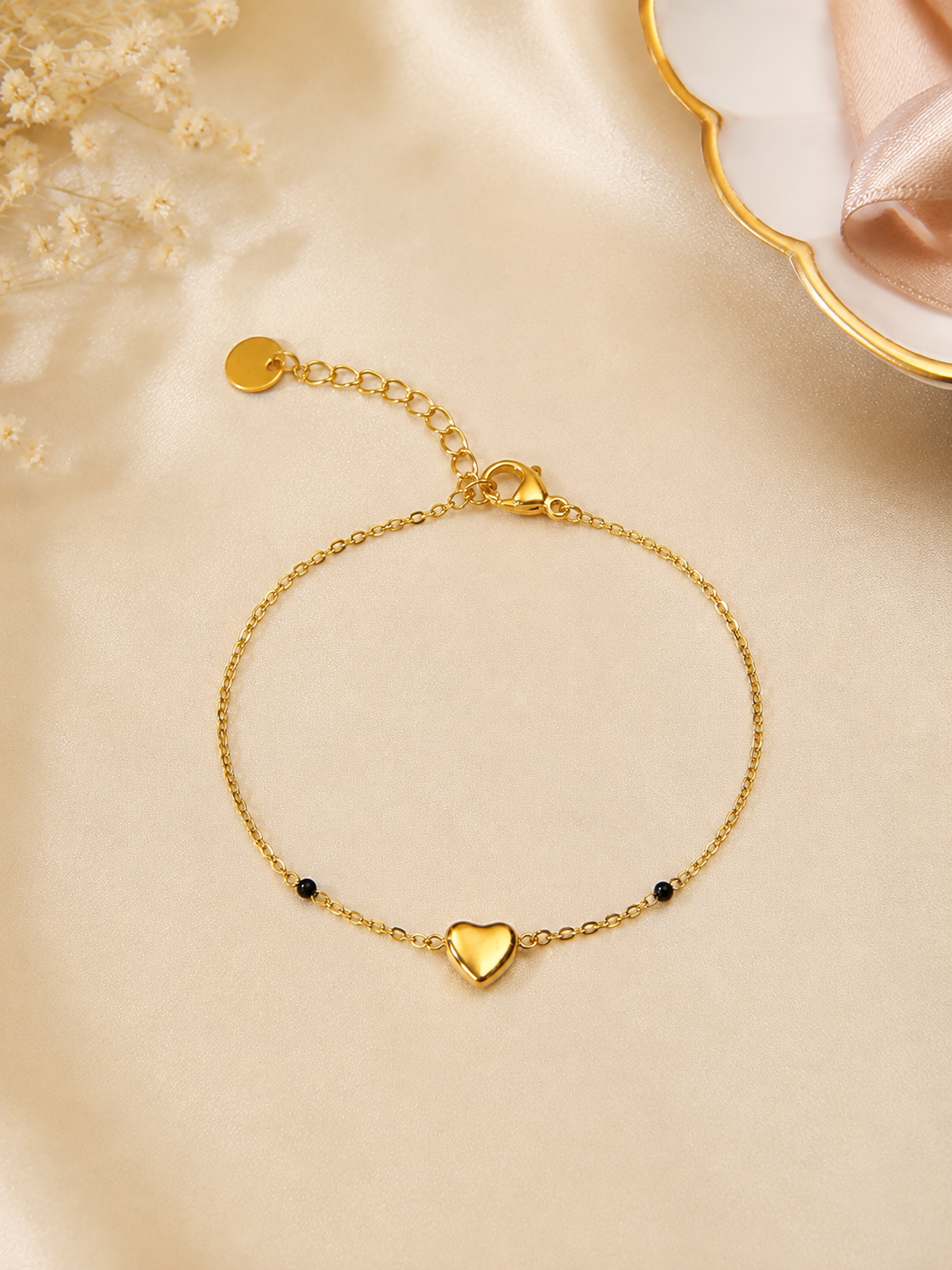 Rumi Heart Hand Mangalsutra
