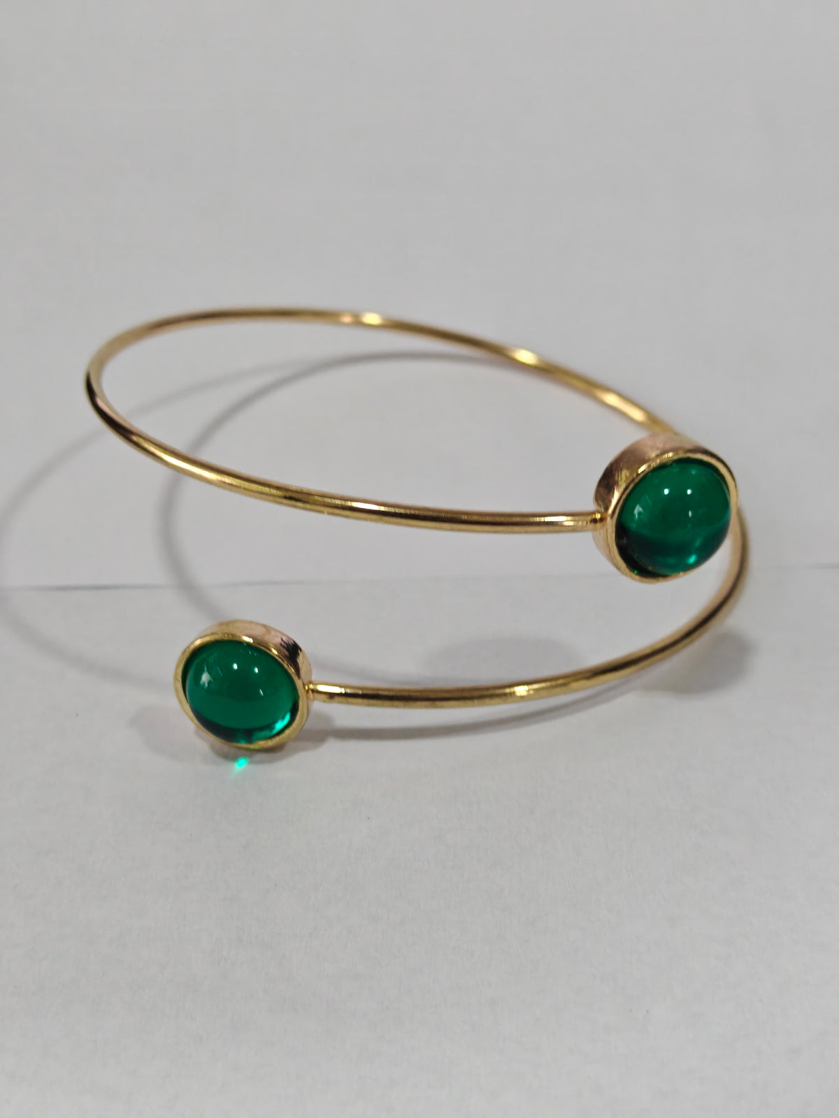 Emerald Glow Arm Cuff