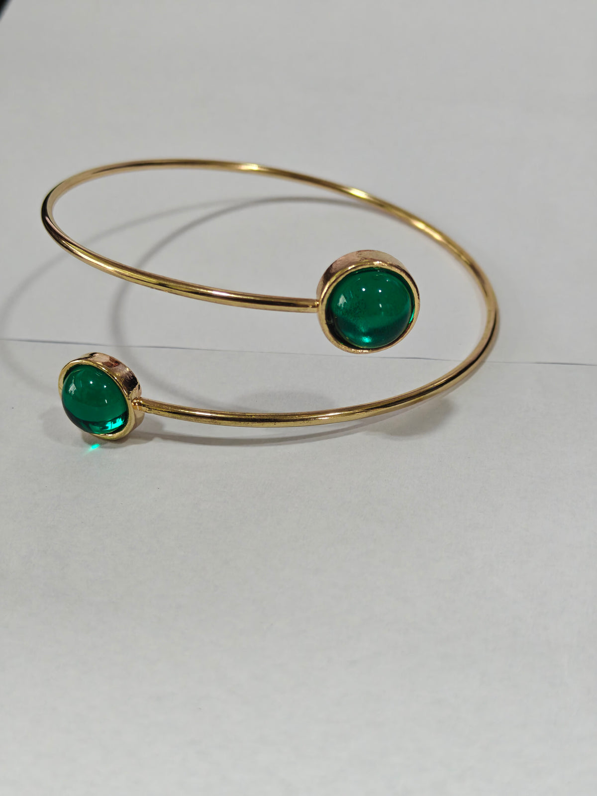 Emerald Glow Arm Cuff