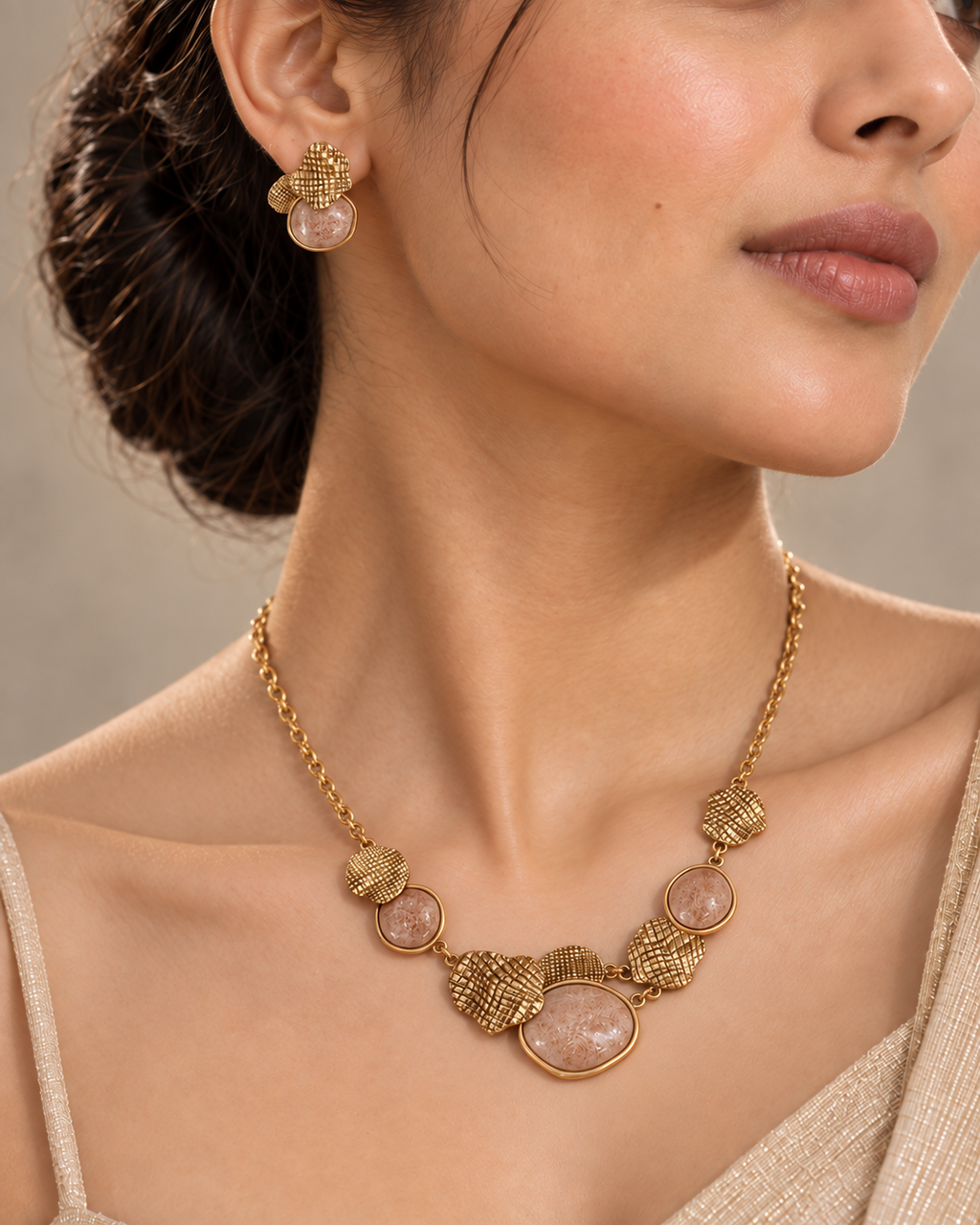 Gilded Stone Necklace Set