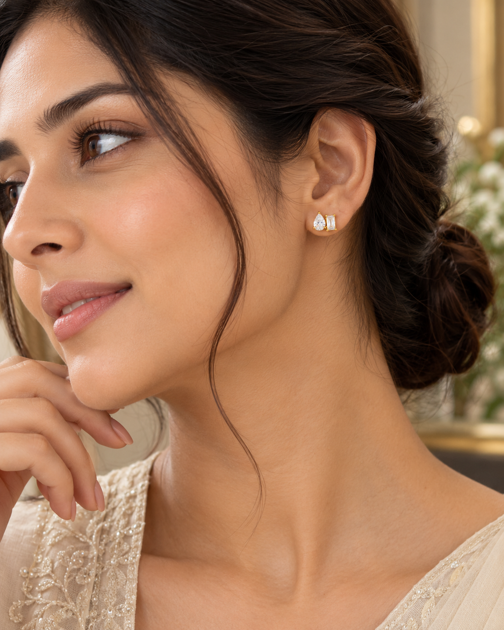 Veya Earrings
