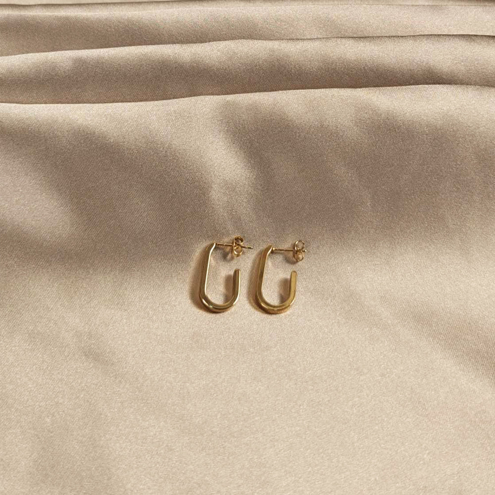 18K Gold Plated Oval shape hoops earrings