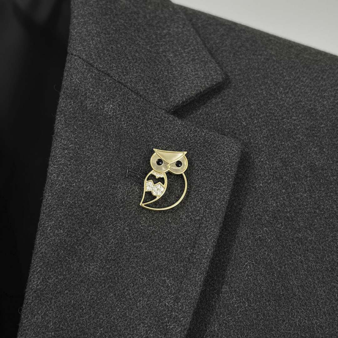 Men’s Owl Brooch in Gold & Black