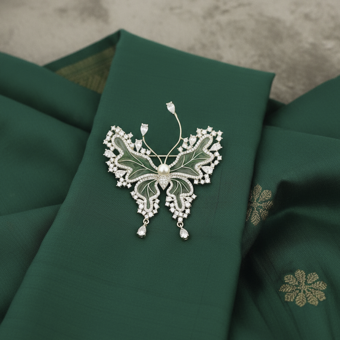 Women’s Butterfly Brooch in Green with Pearl Detailing