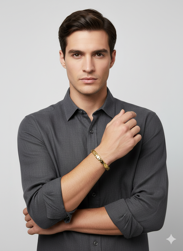 Sleek Gold Link Bracelet