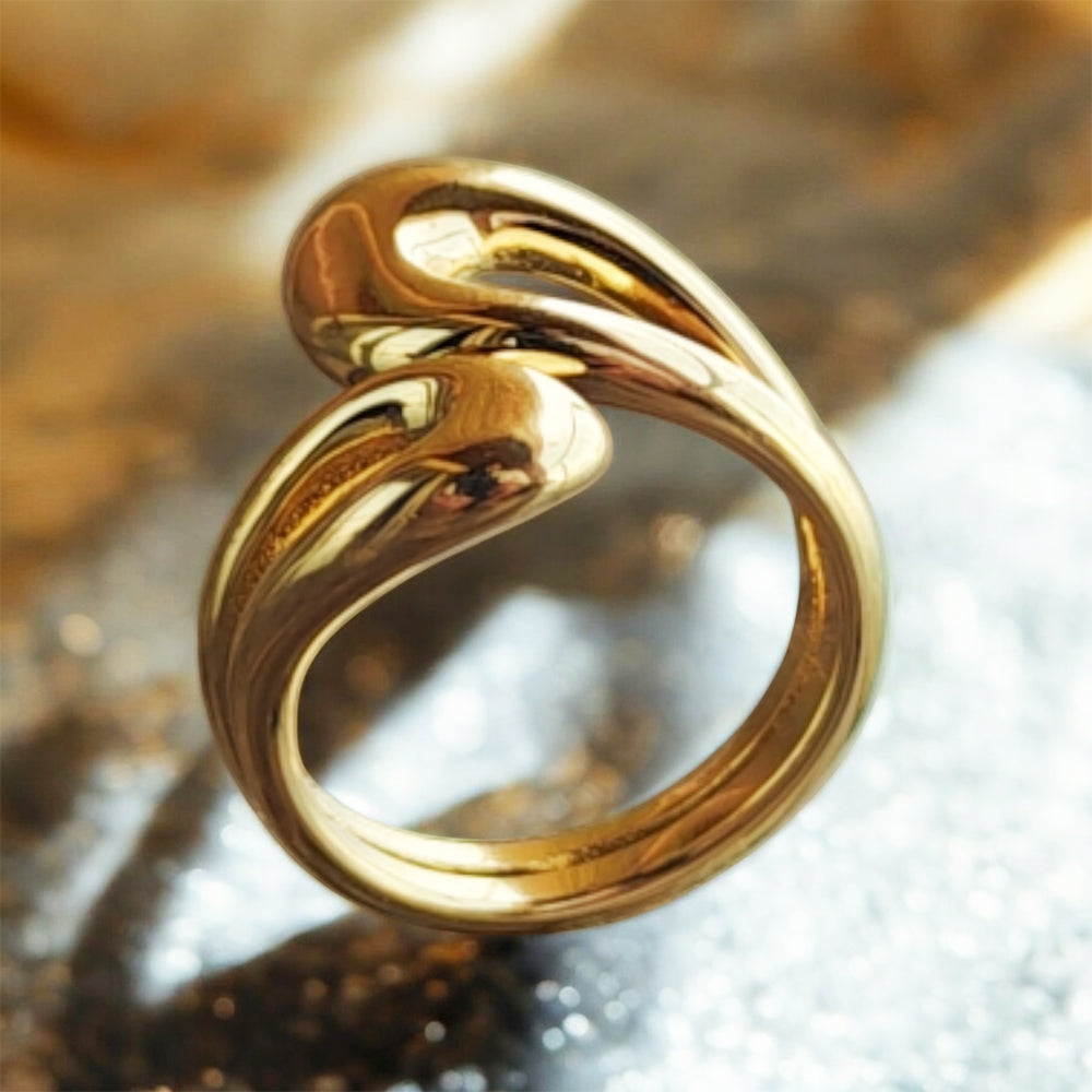 18k Gold Wave Ring