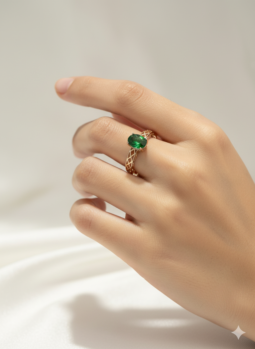 Aura Bling emerald green gemstone gold Ring