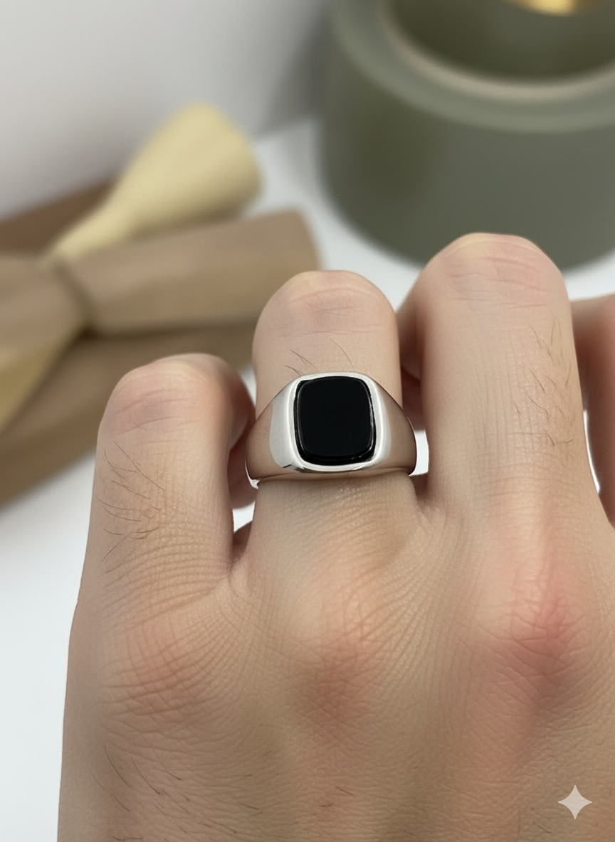 Men’s Silver Black Onyx Ring