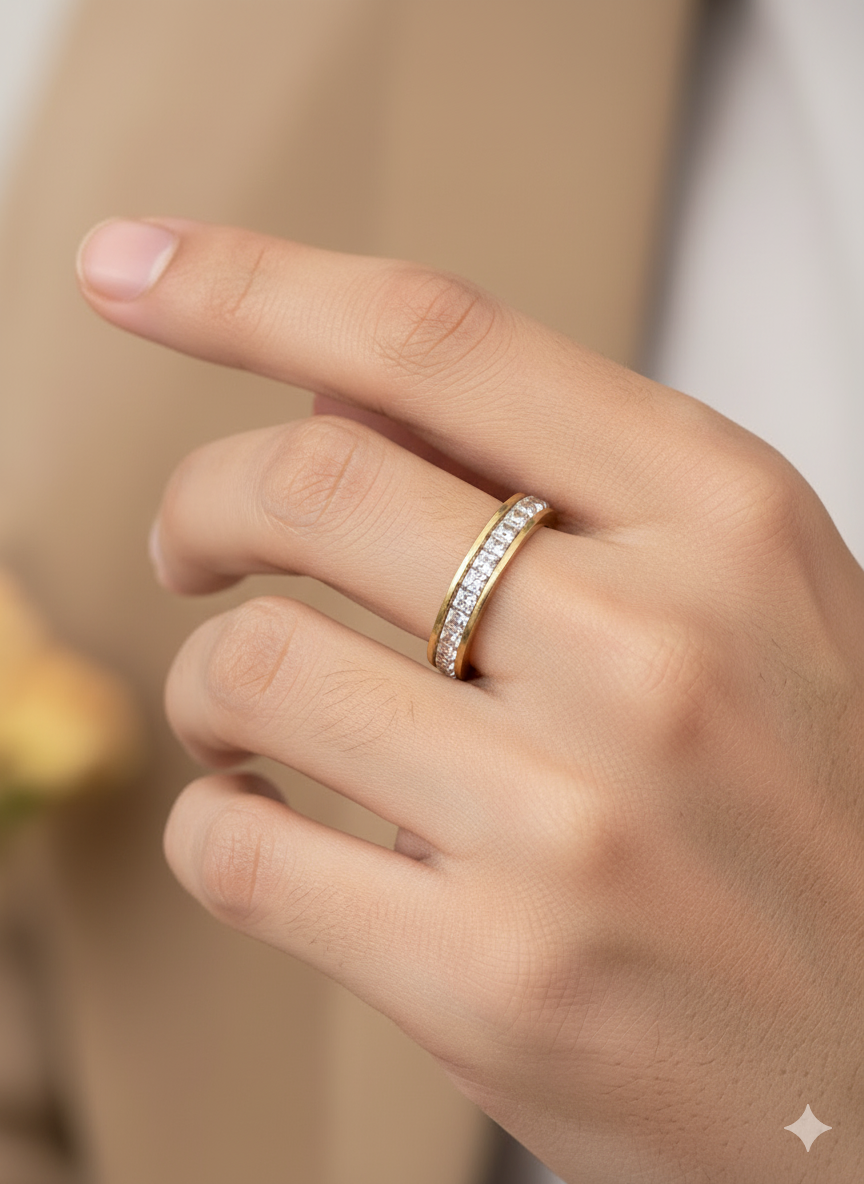 Men’s Gold Diamond Band Ring