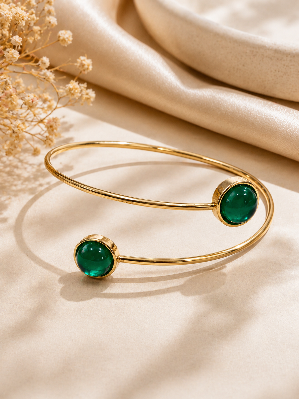 Emerald Glow Arm Cuff