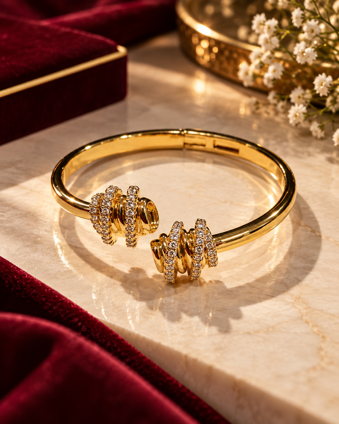 Lustre Loop Kada Bracelet