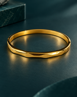 Soft Ridge Bracelet in Gold Tone