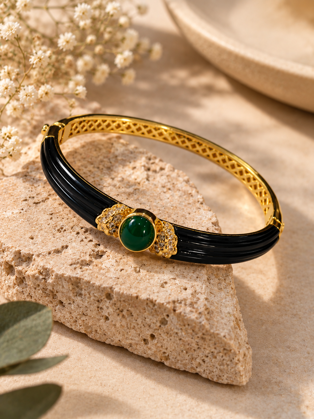Emerald Majesty Bracelet