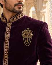 Regal Lioncrest Brooch