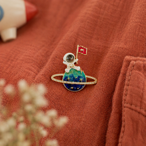 Astronaut Planet Kids Brooch