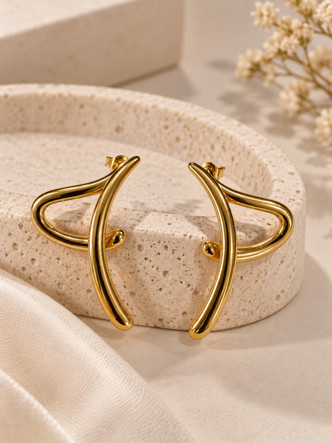 Arvena Earrings
