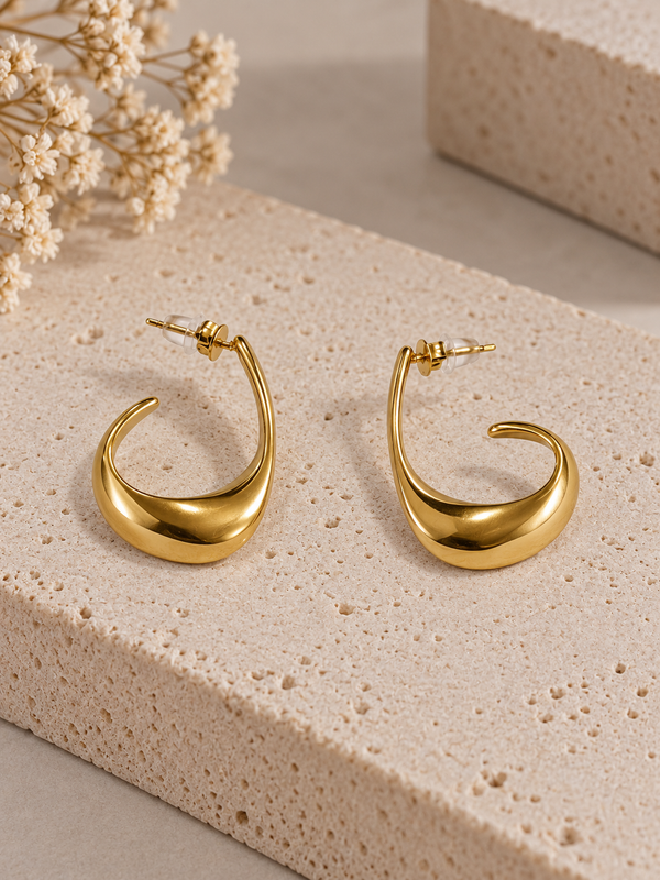Ilveta Earrings.