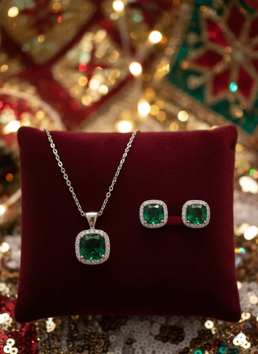 Square Emerald pendant with silver chain set