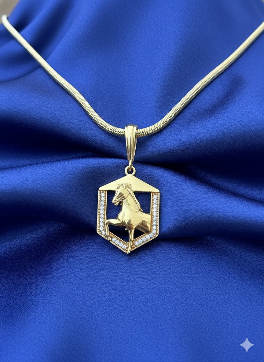 Prancing Horse Men's Pendant – Gold-Plated Chain in Brass - Product View