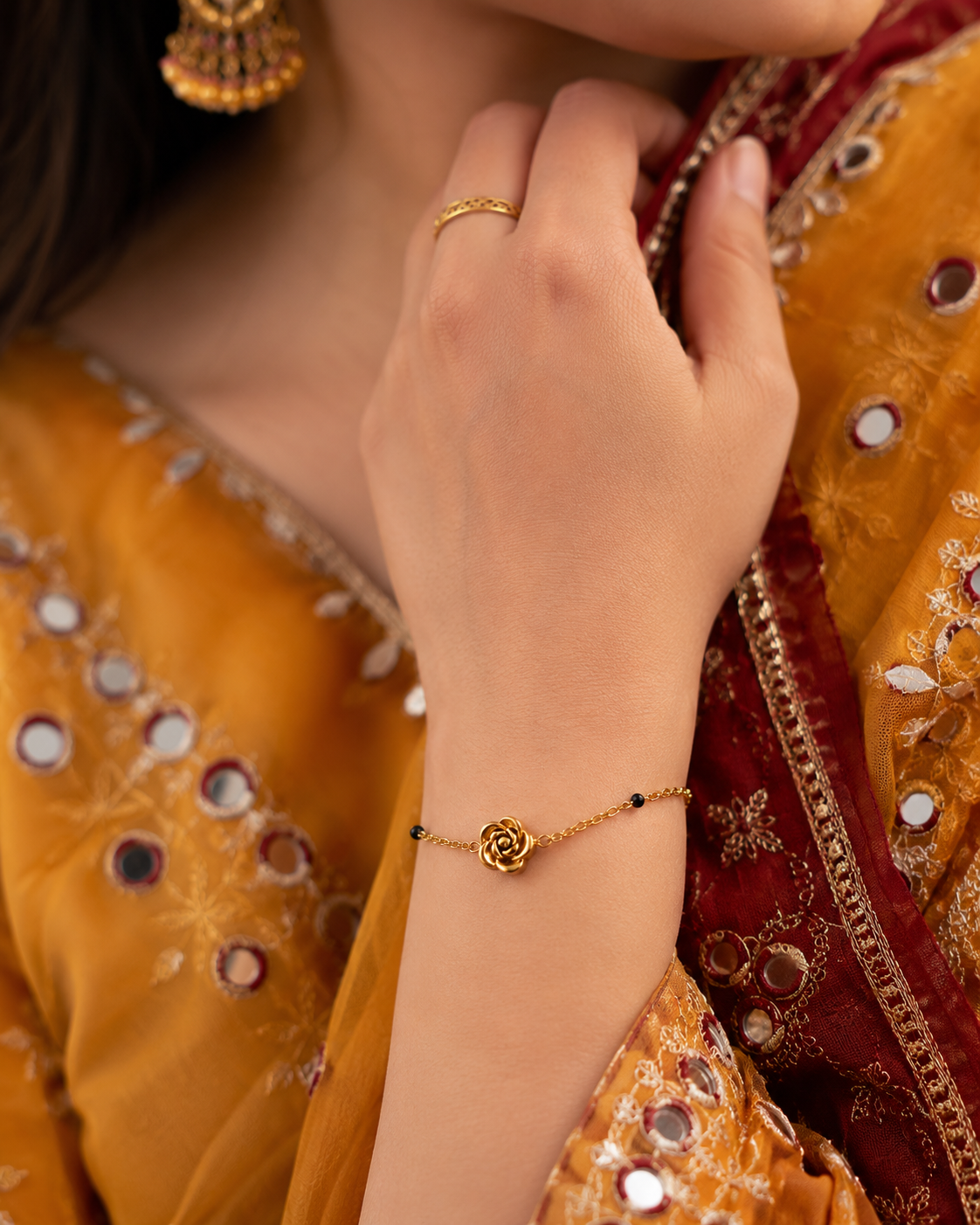 Bloomie Hand Mangalsutra