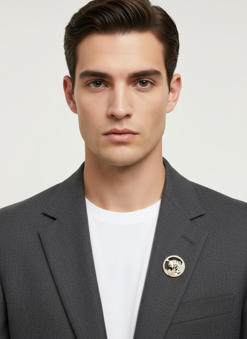 Men’s Panther Brooch in Gold & Black