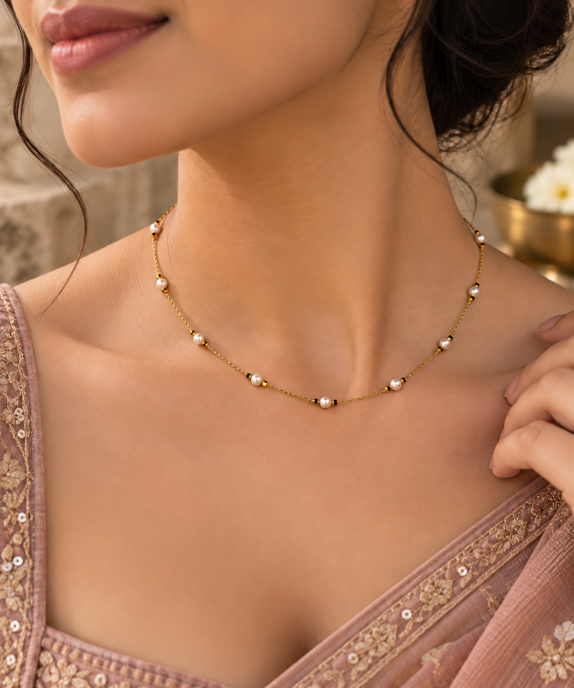 Niva Necklace