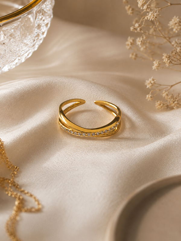 Lustre Sweep Ring