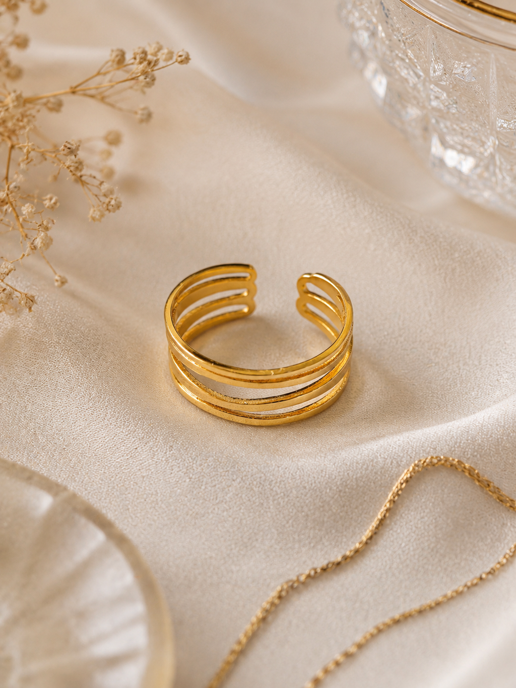 Trinity Curve Ring