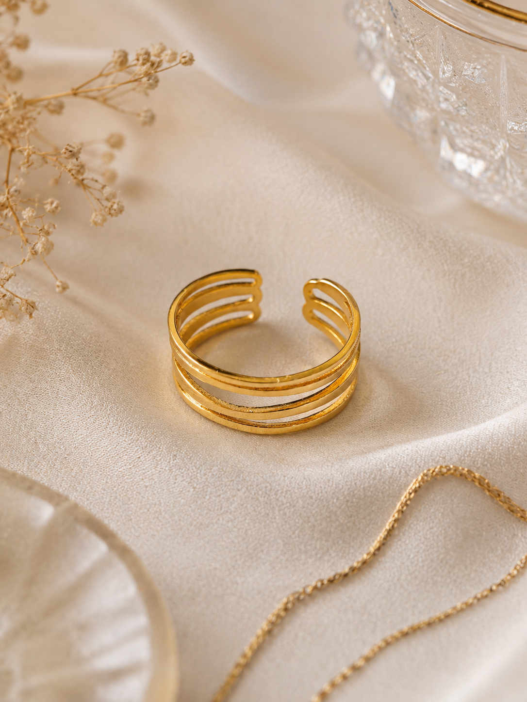 Trinity Curve Ring