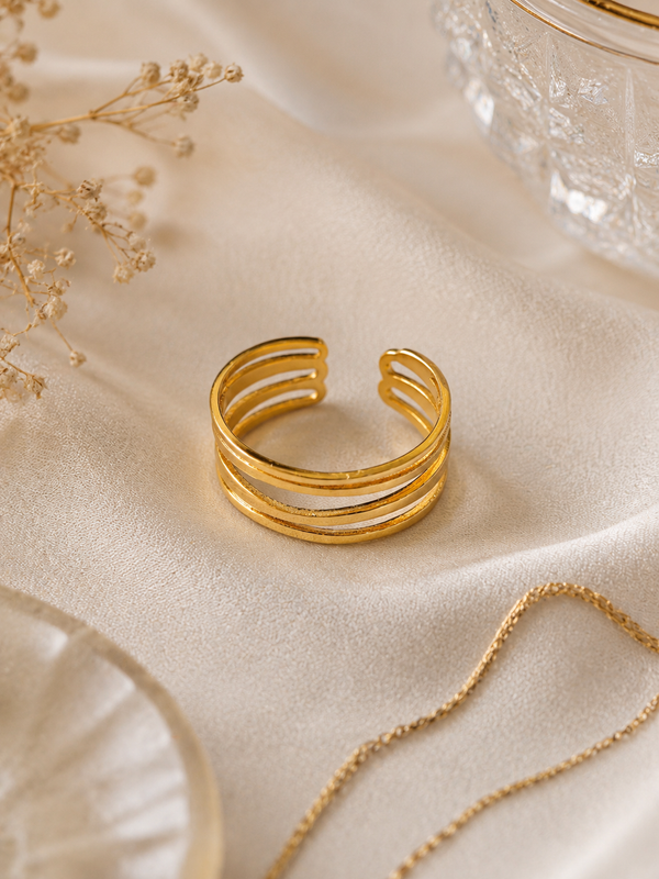 Trinity Curve Ring