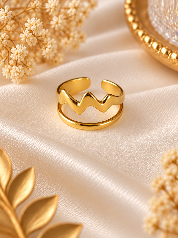 Bold Trace Ring