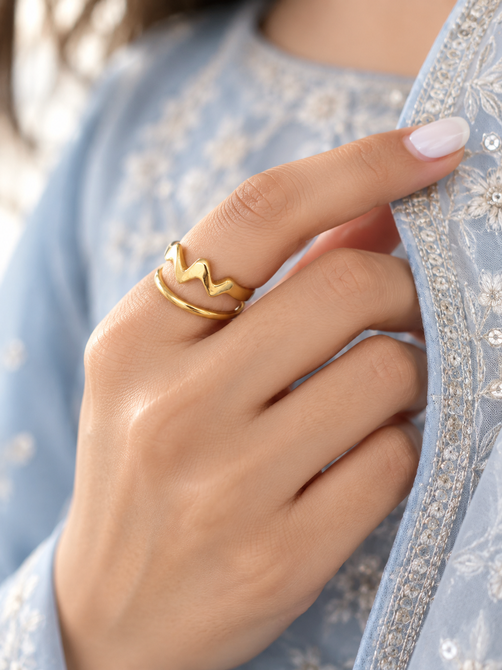 Bold Trace Ring