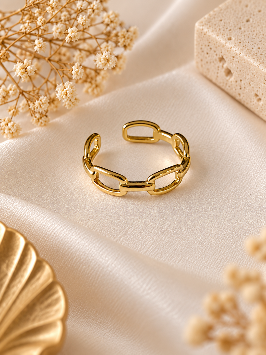 Chain Bridge Ring