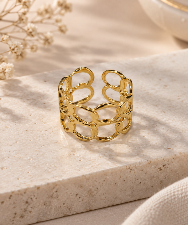 Interlace Ring