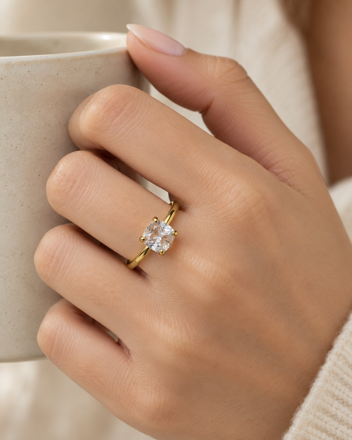 Bright Gem Ring in Gold Plated