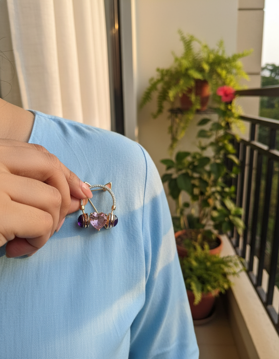 Purr & Play Brooch