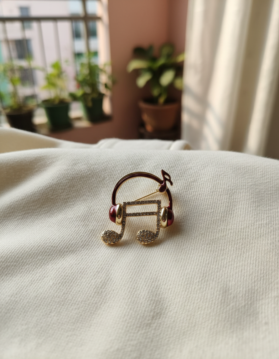 Harmony Loop Brooch