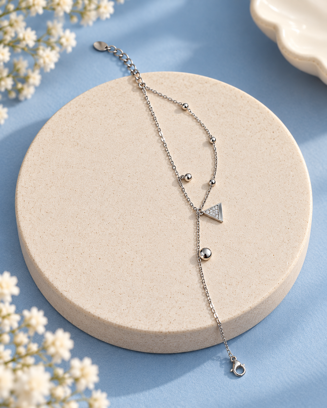 Offbeat Link Bracelet in Silver Tone