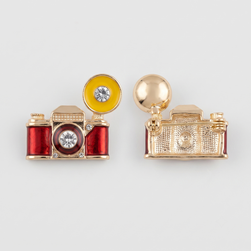 Snap Shine Brooch